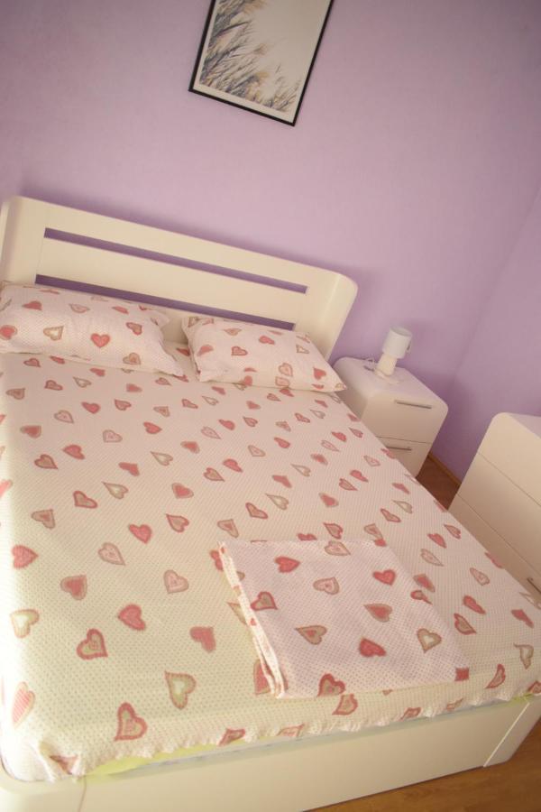 Apartments Holiday Vranje Dış mekan fotoğraf