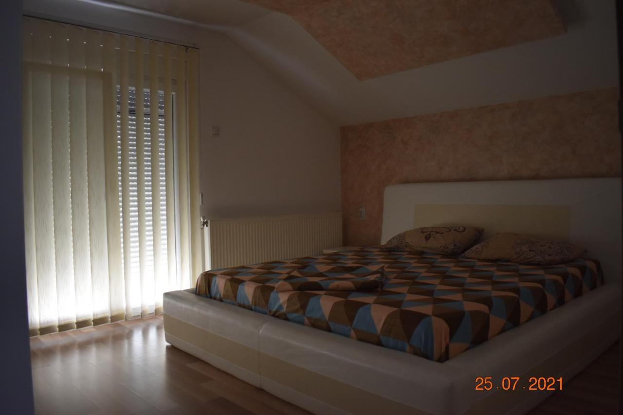 Apartments Holiday Vranje Dış mekan fotoğraf