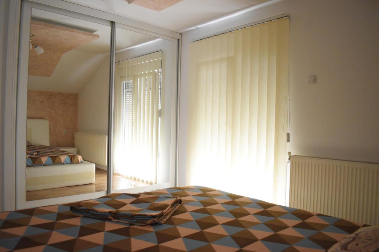 Apartments Holiday Vranje Dış mekan fotoğraf
