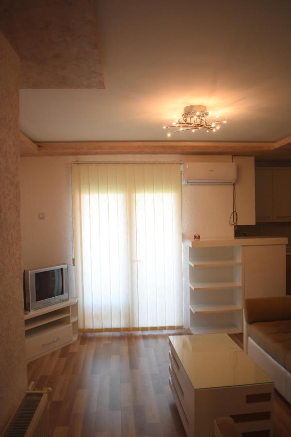 Apartments Holiday Vranje Dış mekan fotoğraf