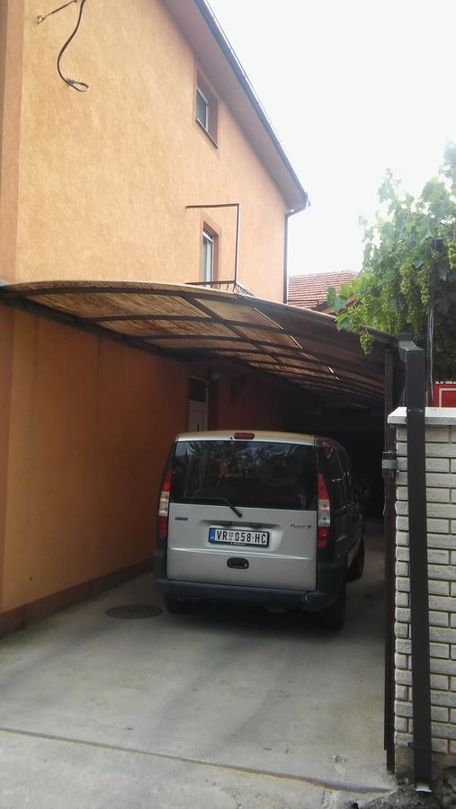 Apartments Holiday Vranje Dış mekan fotoğraf